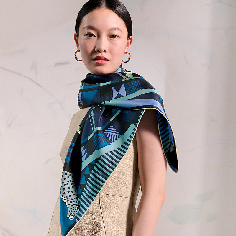 Le Carrousel du Tigre Royal scarf 90 | Hermès UK